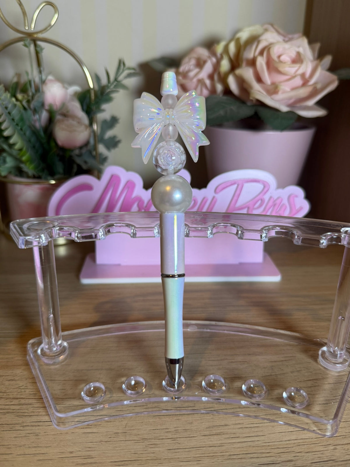 Elegant Bow Beaded Pen
