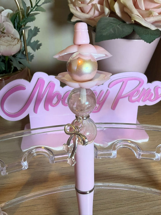 Pearl & Bow Beaded Pen